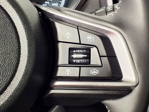 Used 2022 Subaru Ascent Touring image 18