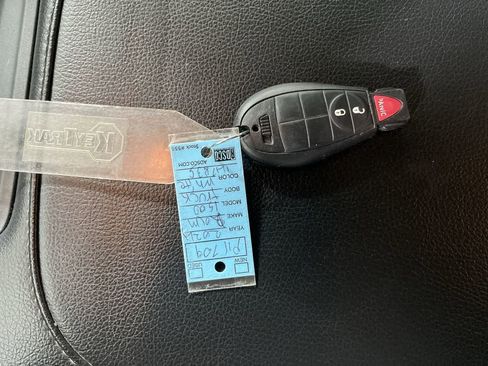 Used 2024 RAM 1500 Classic SLT image 23