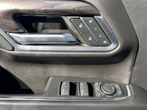 Used 2024 Chevrolet Silverado 2500 LTZ w/ LTZ Premium Package image 62