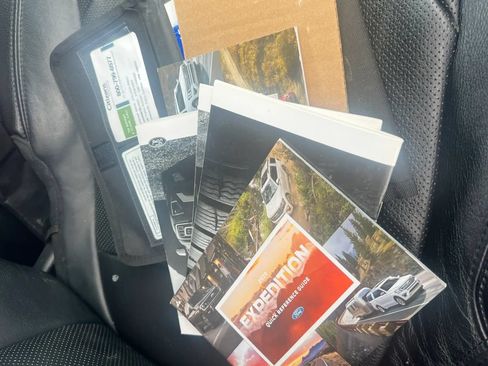 Used 2020 Ford Expedition Limited w/ Special Edition Package AWD/4WD image 25