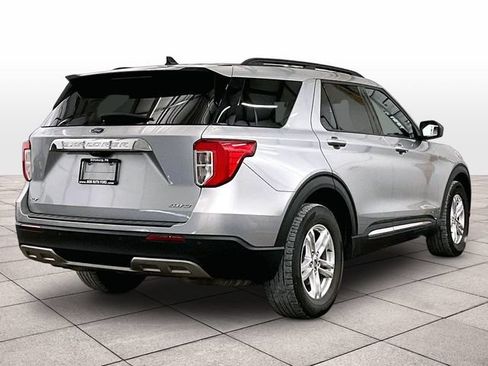 Certified 2023 Ford Explorer XLT w/ Equipment Group 202A AWD/4WD image 11