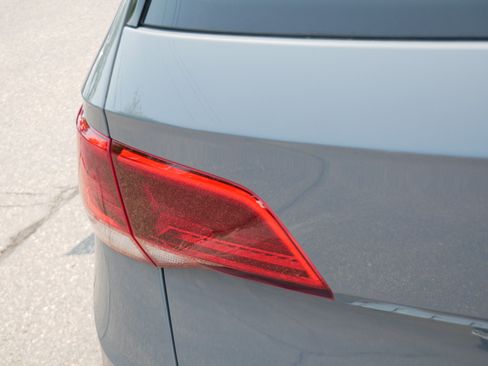 Certified 2023 Volkswagen Taos SEL AWD/4WD image 17