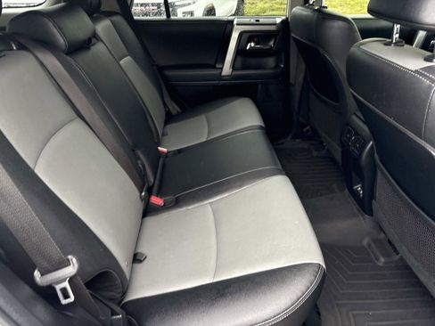 Used 2021 Toyota 4Runner SR5 Premium AWD/4WD image 32