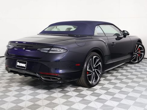 New 2026 Bentley Continental GTC AWD/4WD image 9