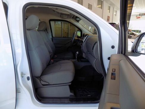 Used 2019 Nissan Frontier SV w/ Value Truck Package RWD image 24