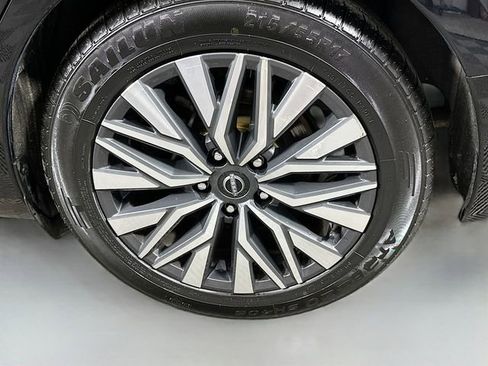 Used 2024 Nissan Altima 2.5 SV FWD image 26