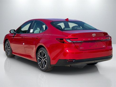 New 2026 Toyota Camry XLE image 7