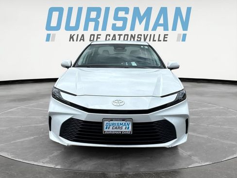 Used 2025 Toyota Camry LE w/ Convenience Package AWD/4WD image 8