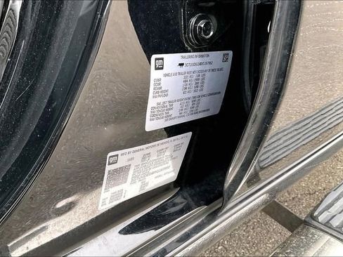 Used 2024 GMC Sierra 1500 SLT w/ X31 Off-Road Package image 14