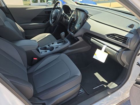 New 2026 Subaru Crosstrek 2.0i Premium AWD/4WD image 32