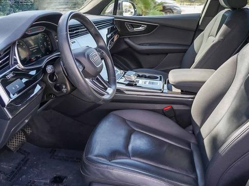 Used 2021 Audi Q7 3.0T Premium image 20