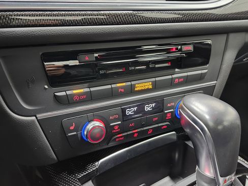 Used 2018 Audi S6 Premium Plus image 36