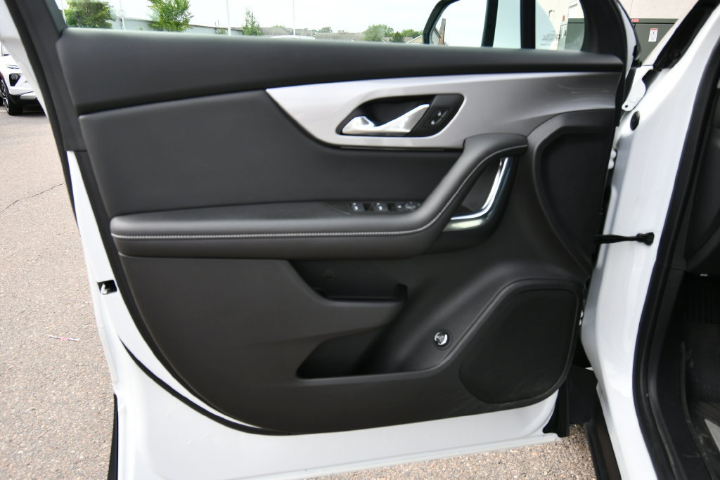 Used 2023 Chevrolet Blazer LT w/ Convenience Package AWD/4WD image 14