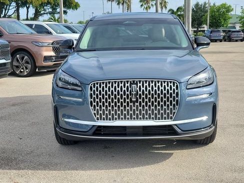 Certified 2023 Lincoln Corsair FWD image 2