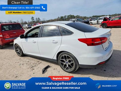 Used 2017 Ford Focus SEL FWD image 3