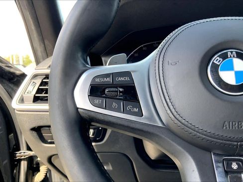 Used 2020 BMW 330i Sedan w/ Premium Package image 21