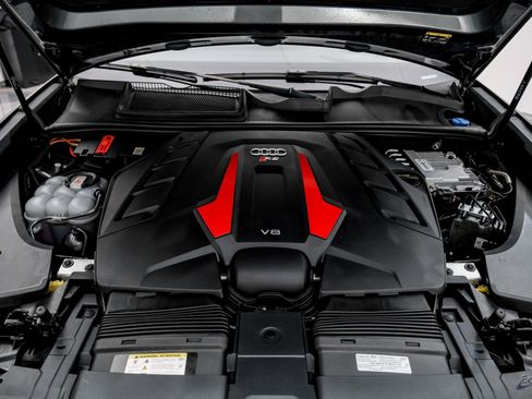 Used 2022 Audi RS Q8 image 71