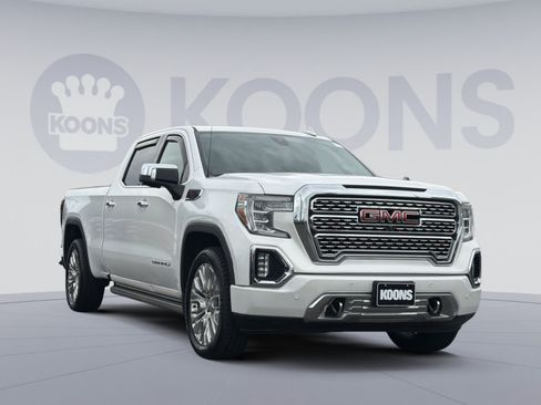 Used 2020 GMC Sierra 1500 Denali w/ Denali Ultimate Package AWD/4WD image 10