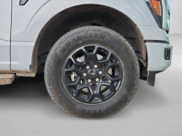 Used 2025 Ford F150 Lariat AWD/4WD image 24