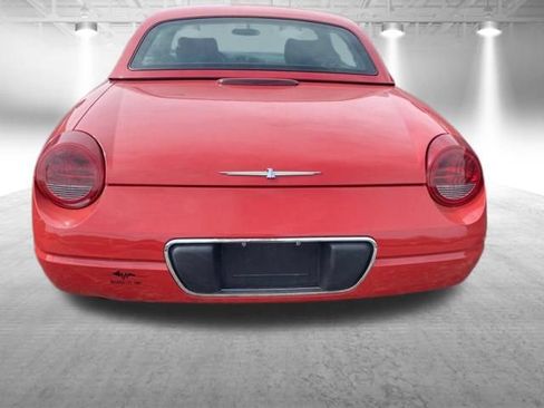 Used 2003 Ford Thunderbird RWD image 10
