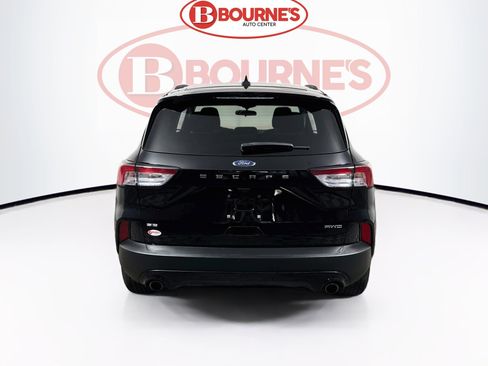Used 2022 Ford Escape SE w/ SE Sport Appearance Package AWD/4WD image 9