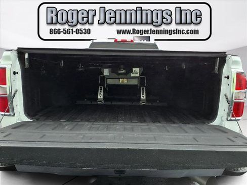 Used 2015 GMC Sierra 2500 SLT w/ Suspension Package, Off-Road image 23