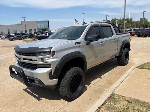 Used 2022 Chevrolet Silverado 1500 RST w/ Z71 Off-Road Package AWD/4WD image 3