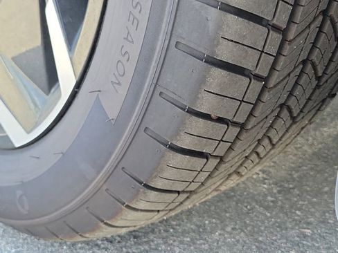 New 2024 Hyundai Ioniq 5 Limited RWD image 32