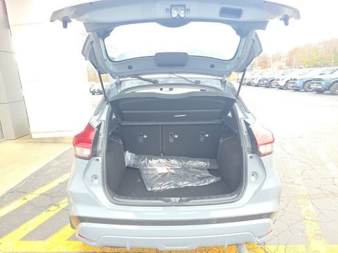 Certified 2024 Nissan Kicks SR w/ SR Premium Package image 6