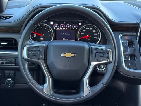 Used 2021 Chevrolet Suburban Premier AWD/4WD image 8