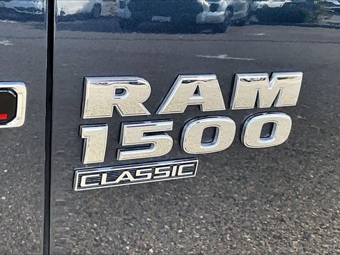 Used 2019 RAM 1500 Tradesman w/ Chrome Appearance Group RWD image 30