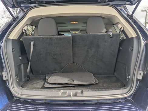 Used 2018 Dodge Journey SE image 16