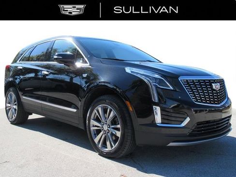 Certified 2025 Cadillac XT5 Premium Luxury image 1