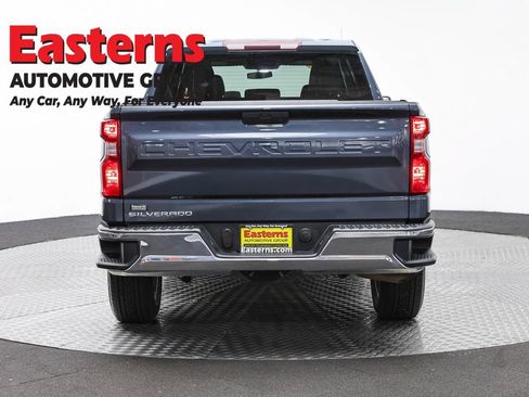 Used 2020 Chevrolet Silverado 1500 LT w/ Convenience Package AWD/4WD image 5