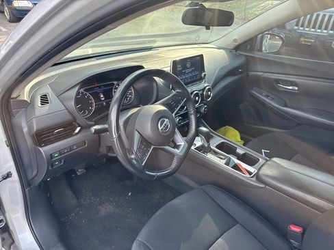 Used 2021 Nissan Sentra SV image 11