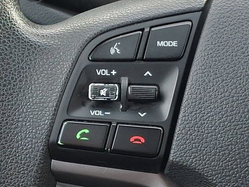 Used 2018 Hyundai Tucson SE image 20