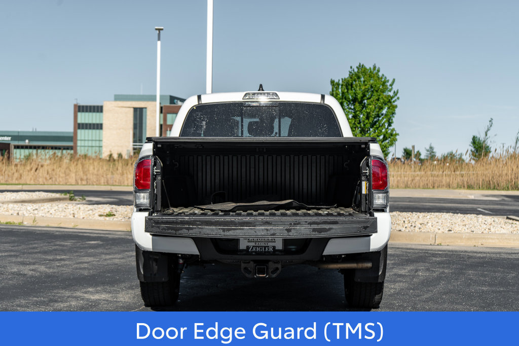 Used 2023 Toyota Tacoma TRD Sport AWD/4WD image 10