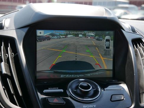 Certified 2019 Ford Escape Titanium AWD/4WD image 27