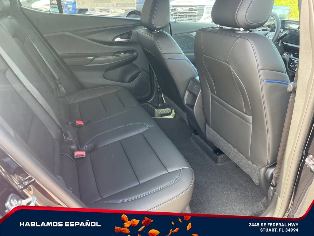 New 2026 Buick Envista Sport Touring w/ Convenience I Package FWD image 17