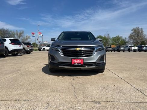 Used 2024 Chevrolet Equinox LT image 8