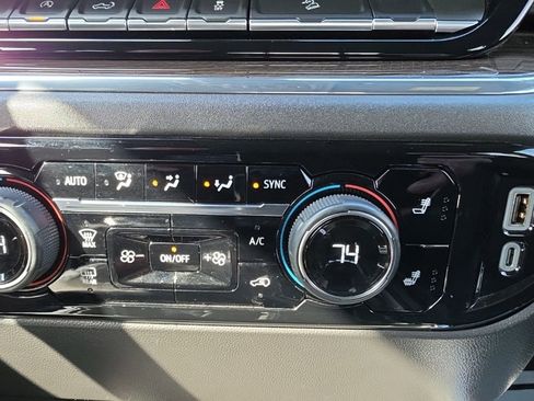 Used 2024 Chevrolet Silverado 1500 LT Trail Boss w/ Convenience Package II image 20