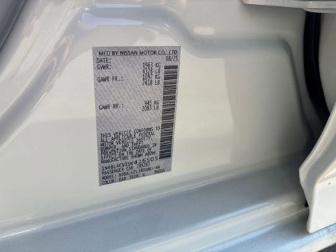 New 2025 Nissan Altima 2.5 SR w/ SR Premium Package image 20