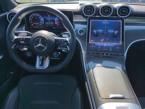 Certified 2024 Mercedes-Benz GLC 43 AMG 4MATIC image 31
