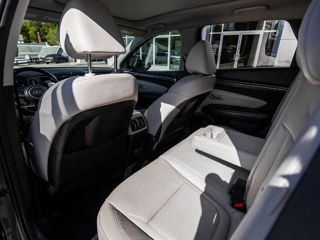 Used 2024 Hyundai Tucson Limited AWD/4WD image 27