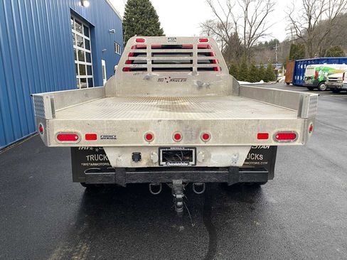 Used 2016 RAM 5500 Tradesman w/ Power Accessory Group image 12