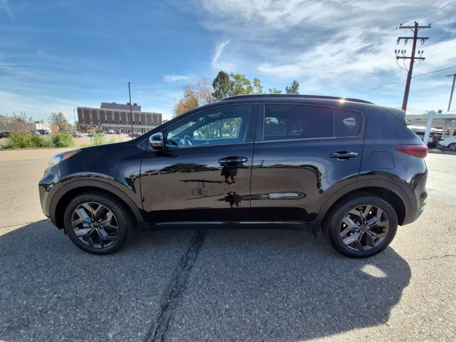 Used 2022 Kia Sportage Nightfall Edition AWD/4WD image 9
