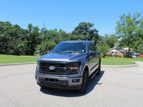 Used 2024 Ford F150 XLT w/ Equipment Group 302A MID AWD/4WD image 5