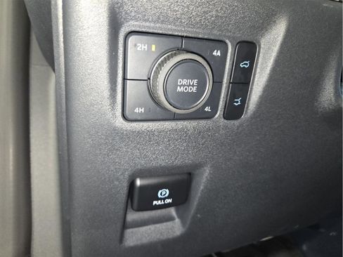 Used 2025 Ford Expedition Max Active image 19