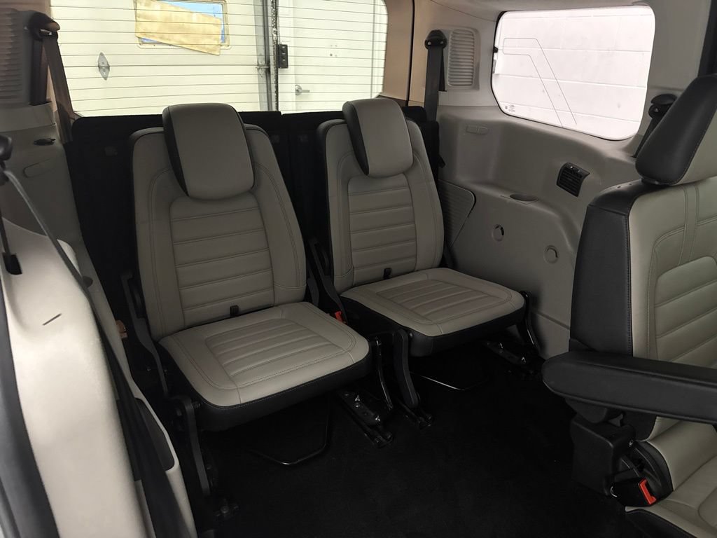 Used 2019 Ford Transit Connect Titanium FWD image 44