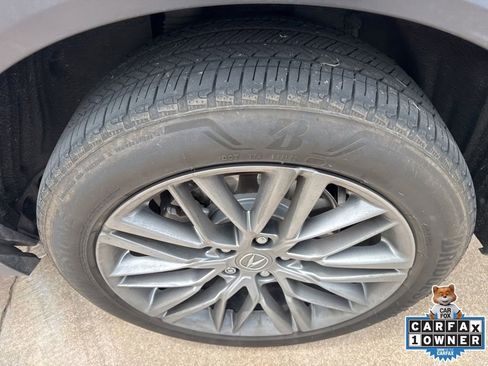 Used 2024 Acura MDX SH-AWD w/ Advance Package image 34